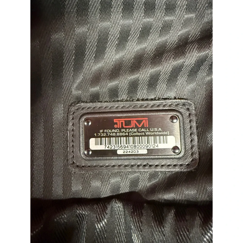 Tumi Alpha Ballistic Nylon Wheeled Garment Bag Black Rolling Suitcase‎ 2242D3